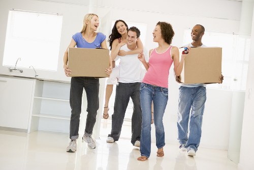 Removal services in Kentishtown for home moving