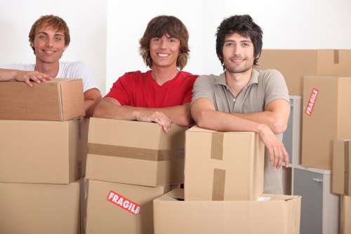 Moving truck service for homes and flats in Kentish Town