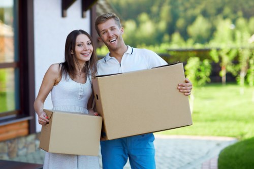 Efficient commercial moving process in Kentishtown with business setup