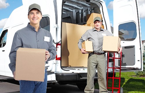 Affordable Kentishtown man with van for local relocation
