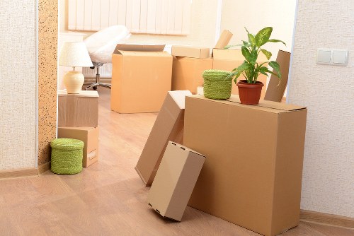 Team using safe handling methods during a move